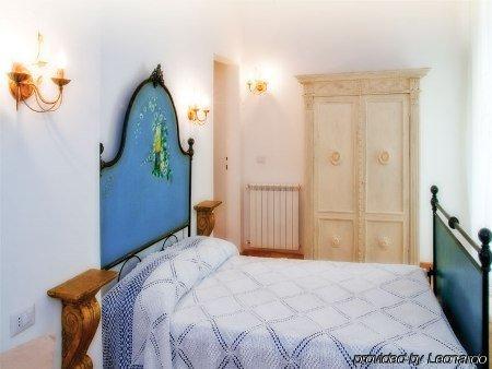 Unounotto Bed & Breakfast Rome Exterior photo