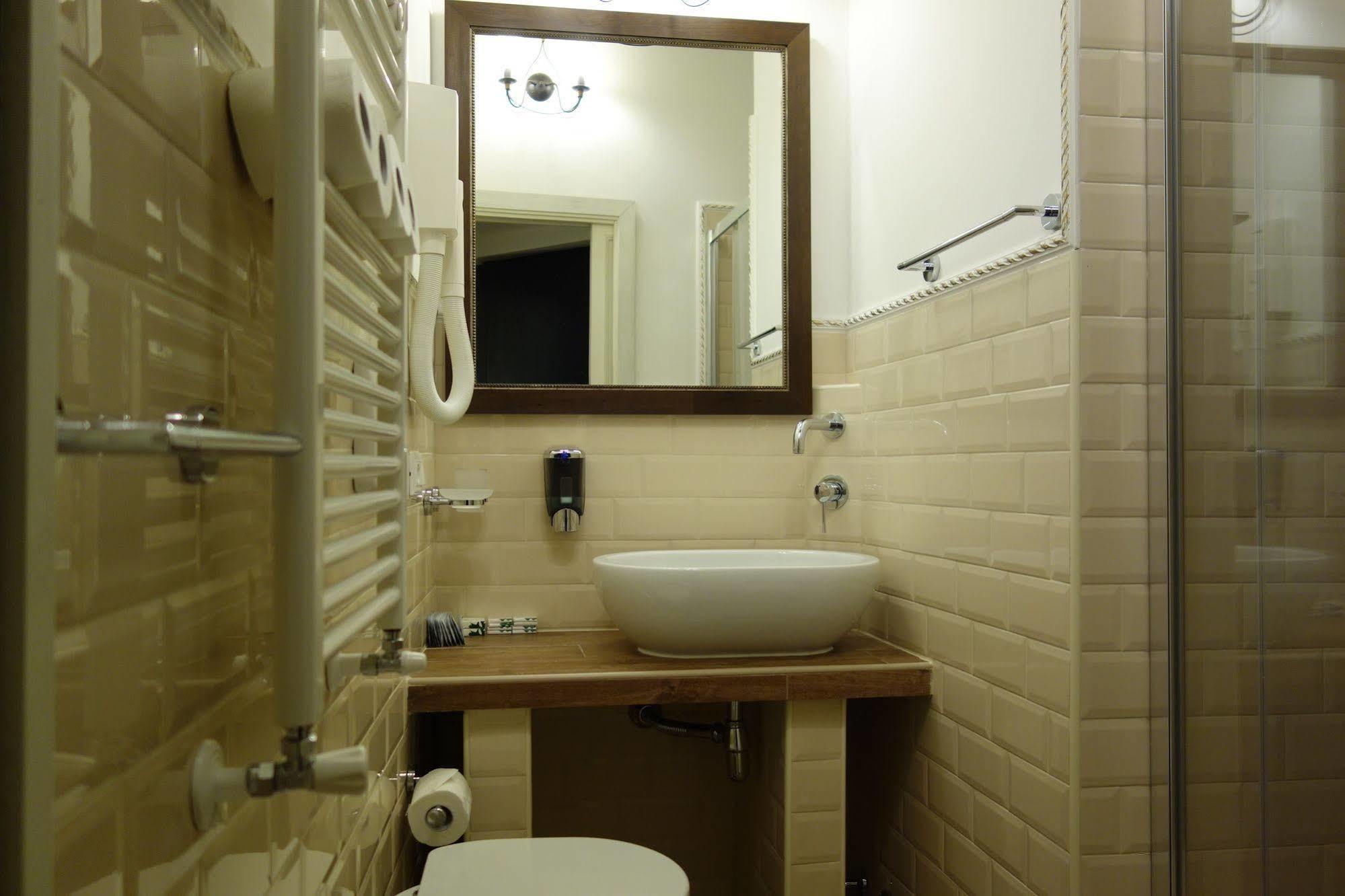 Unounotto Bed & Breakfast Rome Exterior photo